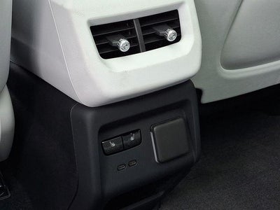 2025 Cadillac OPTIQ Luxury 2