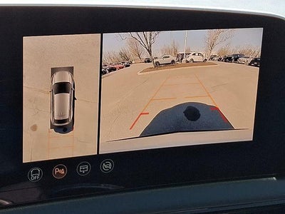 2025 Cadillac OPTIQ Luxury 2