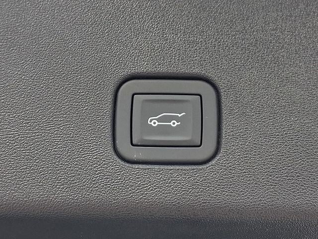 2025 Cadillac OPTIQ Sport 2