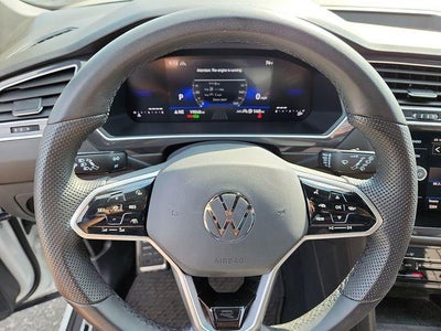 2024 Volkswagen Tiguan 2.0T SE R-Line Black