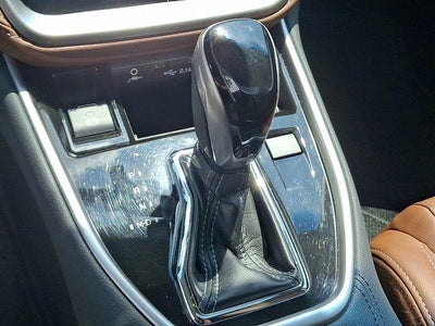 2022 Subaru Outback Touring XT