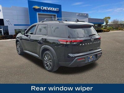 2022 Nissan Pathfinder SV 4WD