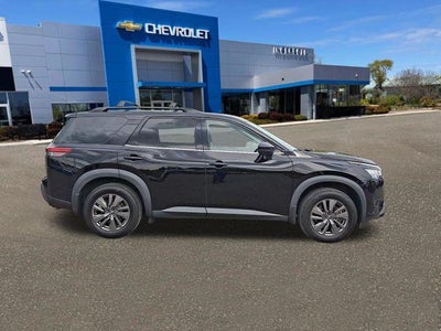 2022 Nissan Pathfinder SV 4WD