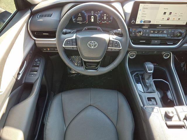 2025 Toyota Grand Highlander Platinum
