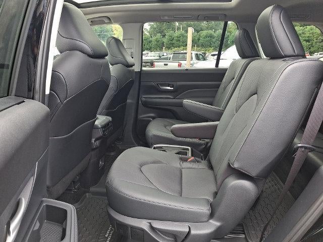 2026 Toyota Grand Highlander LE