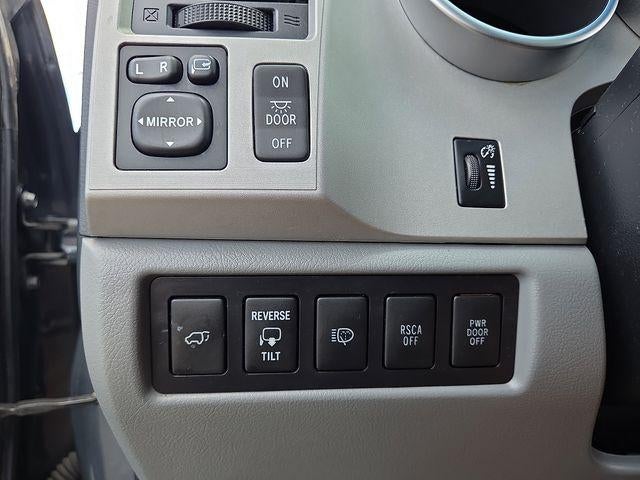 2008 Toyota Sequoia Platinum