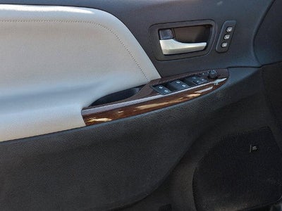 2015 Toyota Sienna Limited Premium 7 Passenger