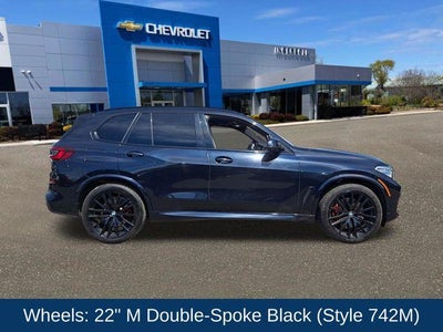 2021 BMW X5 M50i