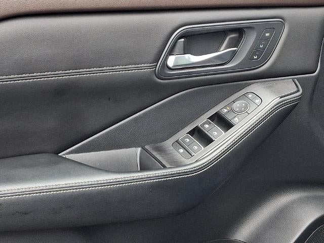 2023 Nissan Rogue SL Intelligent AWD