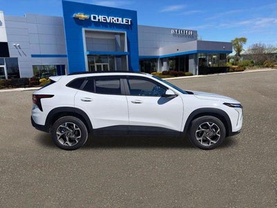 2024 Chevrolet Trax LT