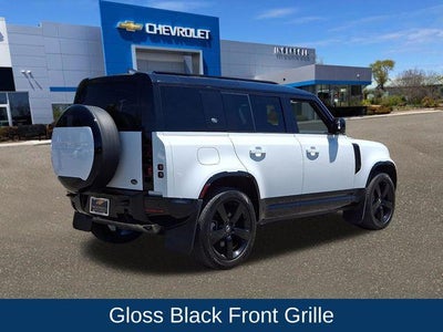 2023 Land Rover Defender 110 X-Dynamic SE
