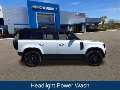 2023 Land Rover Defender 110 X-Dynamic SE