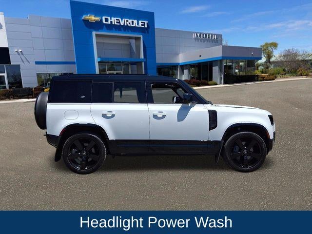 2023 Land Rover Defender 110 X-Dynamic SE