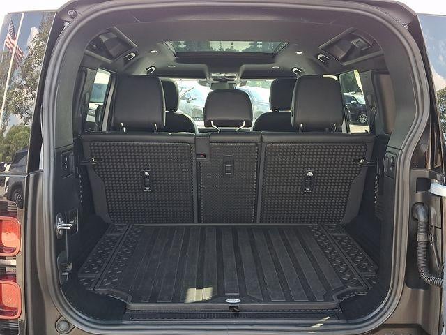 2024 Land Rover Defender 110 P400 S