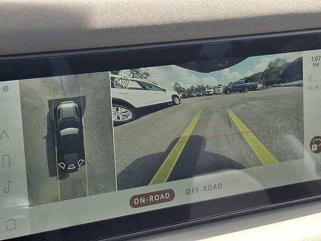 2023 Land Rover Defender 110 SE
