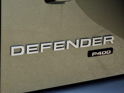 2023 Land Rover Defender 110 SE