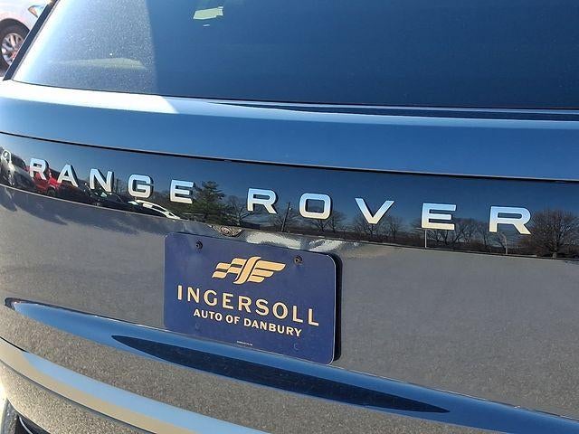 2025 Land Rover Range Rover P400 SE