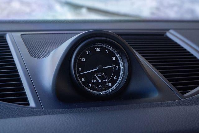 2022 Porsche Macan Base