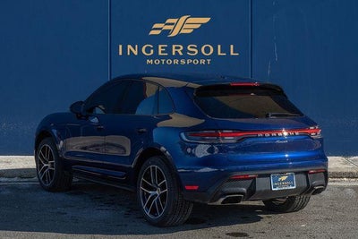 2022 Porsche Macan Base