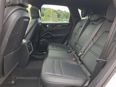 2019 Porsche Cayenne Base