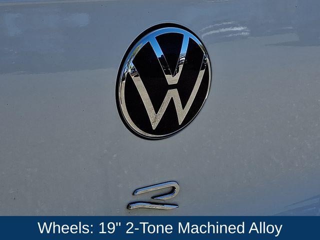 2024 Volkswagen Golf R Base