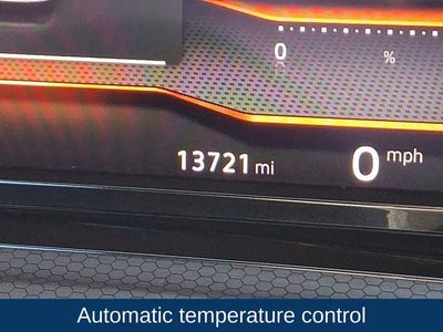 2024 Volkswagen Golf R Base