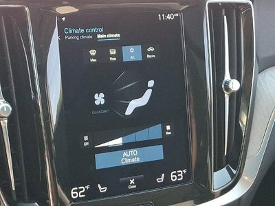 2022 Volvo V60 Cross Country Base