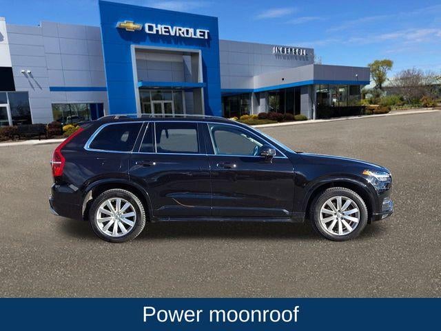2016 Volvo XC90 T6 Momentum