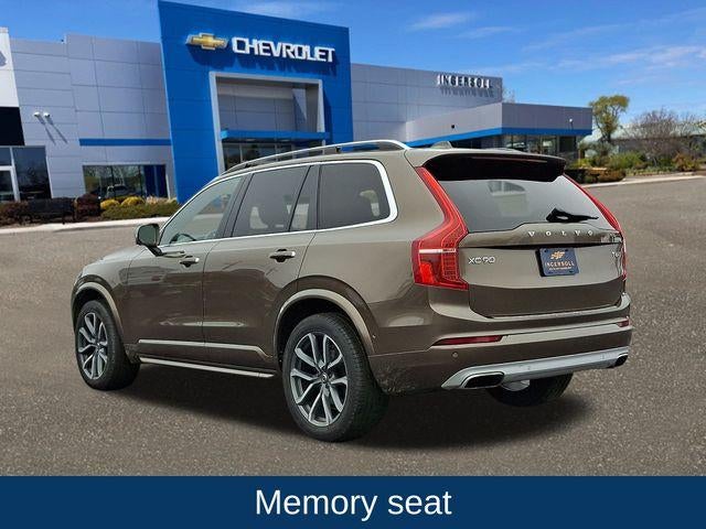 2016 Volvo XC90 T6 Momentum